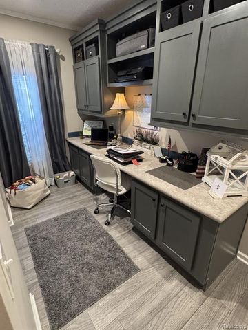 6450 Prince Boulevard, Fenton, MI 48430