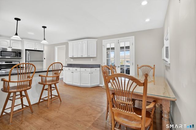 65 Stonehedge Drive, Newington, CT 06111