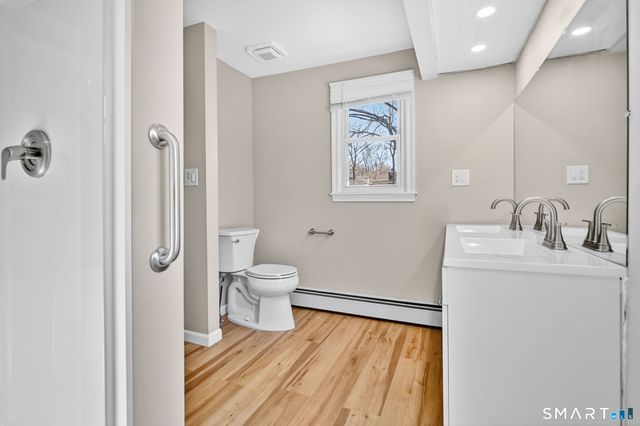 65 Stonehedge Drive, Newington, CT 06111