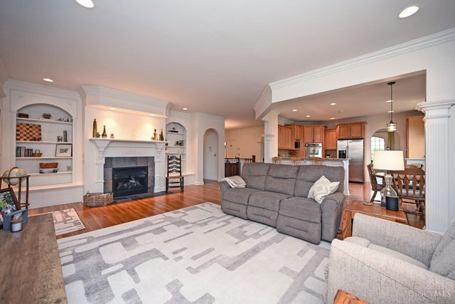 4220 St Cloud Way, Miami Twp, OH 45002
