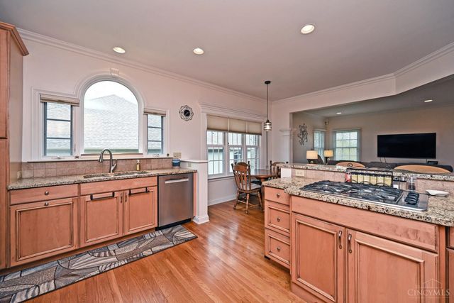 4220 St Cloud Way, Miami Twp, OH 45002