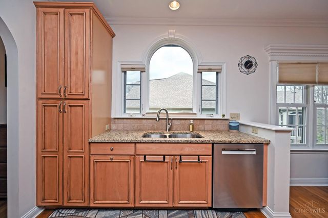 4220 St Cloud Way, Miami Twp, OH 45002