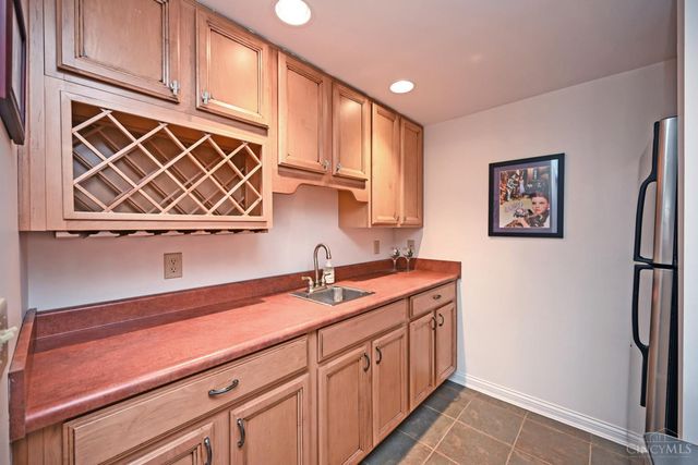 4220 St Cloud Way, Miami Twp, OH 45002