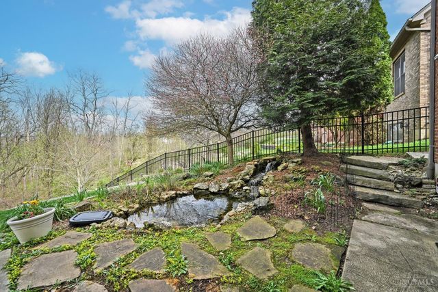 4220 St Cloud Way, Miami Twp, OH 45002