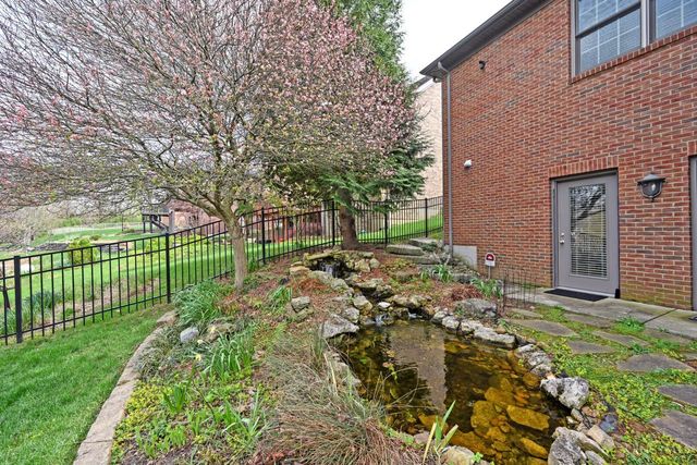 4220 St Cloud Way, Miami Twp, OH 45002