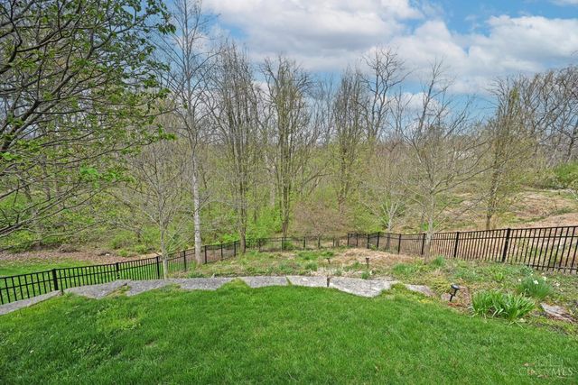 4220 St Cloud Way, Miami Twp, OH 45002