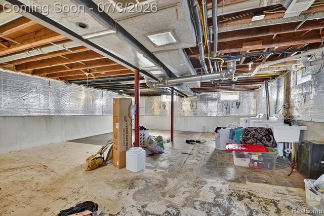 1370 Parkwood Avenue, Ypsilanti, MI 48198