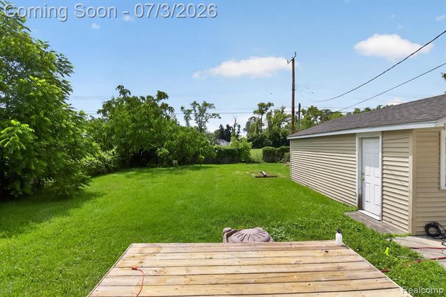 1370 Parkwood Avenue, Ypsilanti, MI 48198