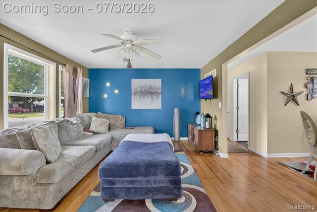 1370 Parkwood Avenue, Ypsilanti, MI 48198
