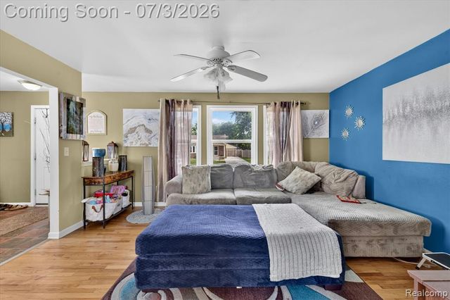 1370 Parkwood Avenue, Ypsilanti, MI 48198