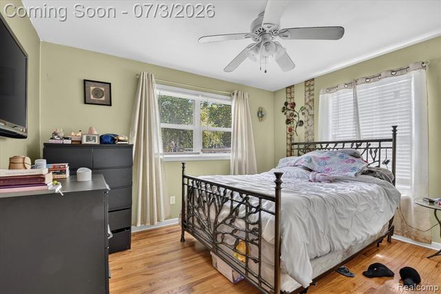 1370 Parkwood Avenue, Ypsilanti, MI 48198