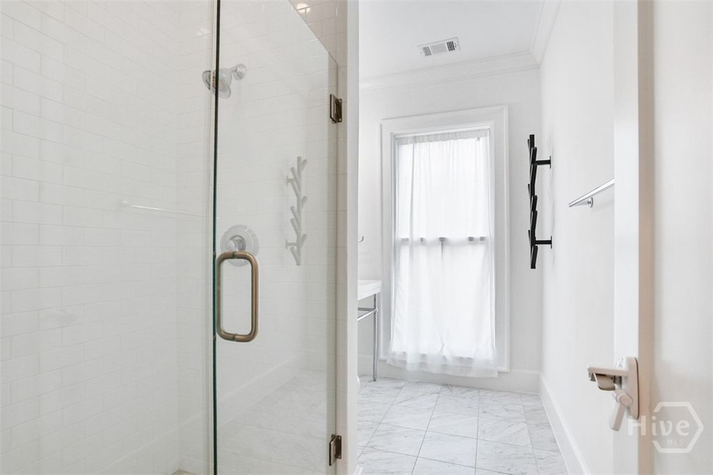 Image 30 of property listing at 407 E McDonough Street, Savannah, GA 31401