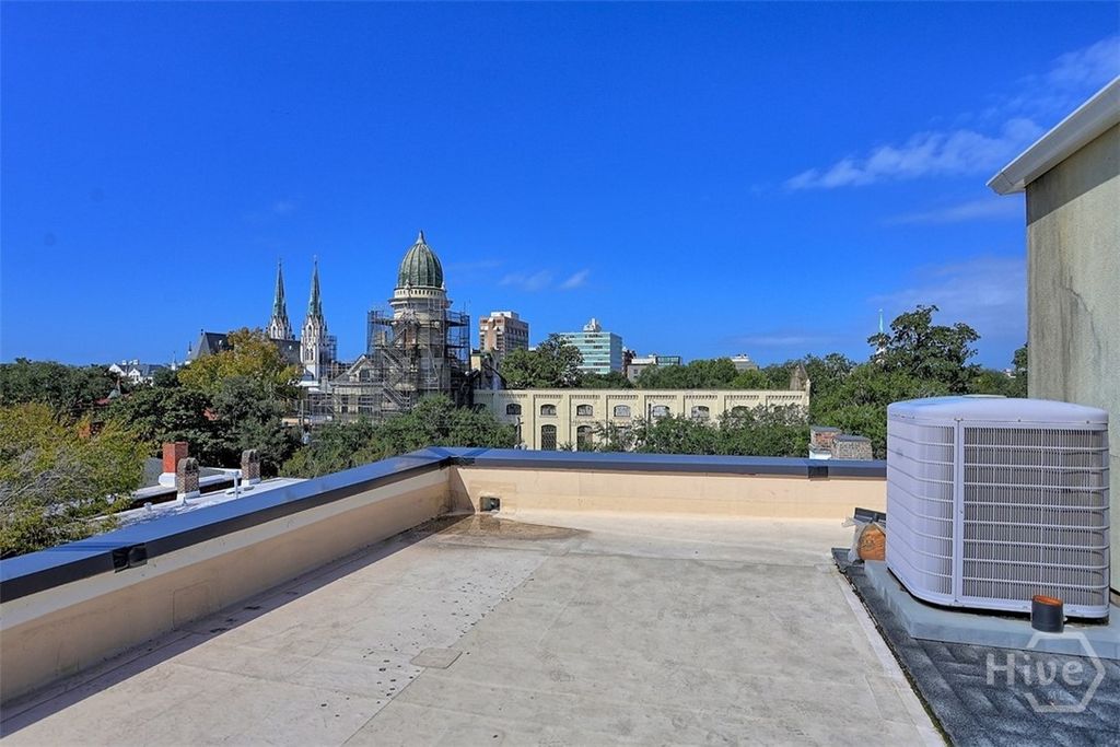 Image 53 of property listing at 407 E McDonough Street, Savannah, GA 31401