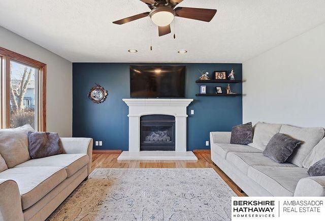 3417 N 125th Avenue, Omaha, NE 68164