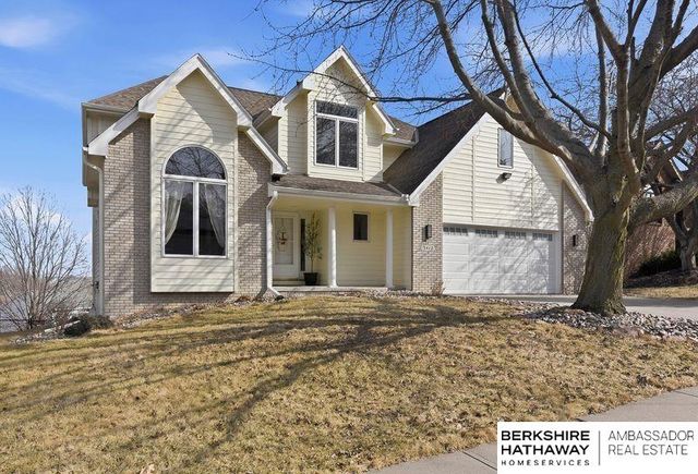 3417 N 125th Avenue, Omaha, NE 68164