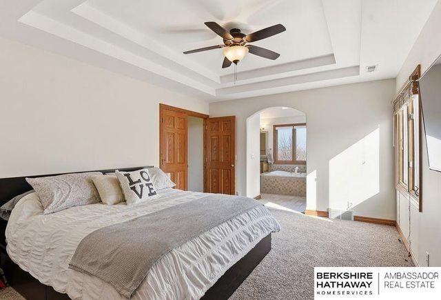 3417 N 125th Avenue, Omaha, NE 68164