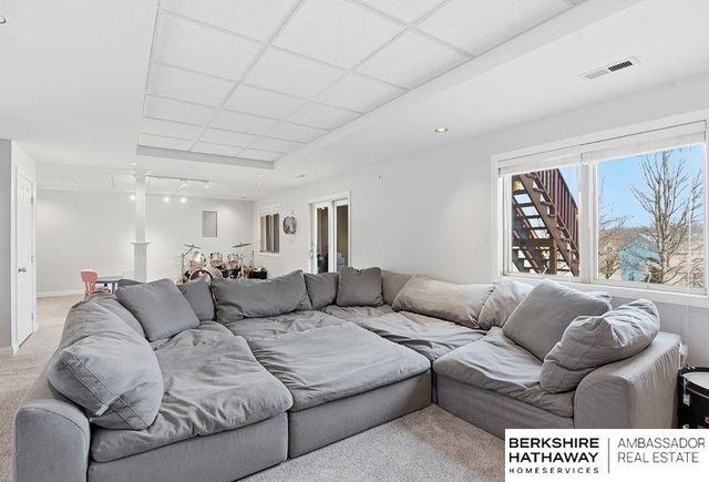 3417 N 125th Avenue, Omaha, NE 68164