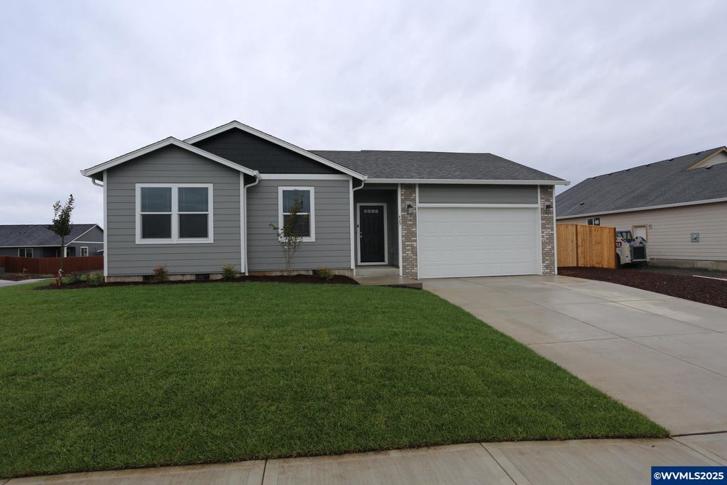 429 SE Palomino (& 807 SE Pinto St) Ct, Sublimity, OR 97385
