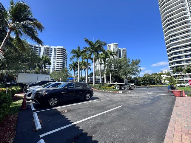 3575 Mystic Pointe Drive, Aventura, FL 33180