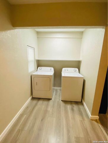 713 Lockhart, San Antonio, TX 78202