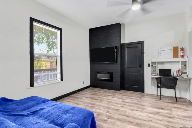 713 Lockhart, San Antonio, TX 78202
