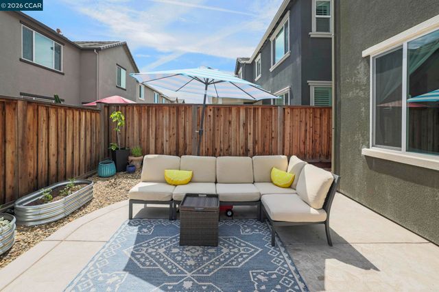 122 Granite Way, Oakley, CA 94561