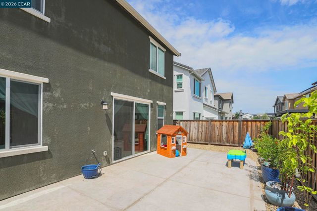 122 Granite Way, Oakley, CA 94561