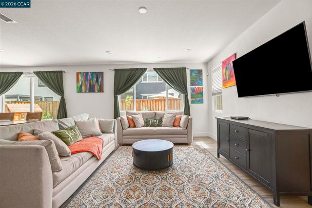 122 Granite Way, Oakley, CA 94561