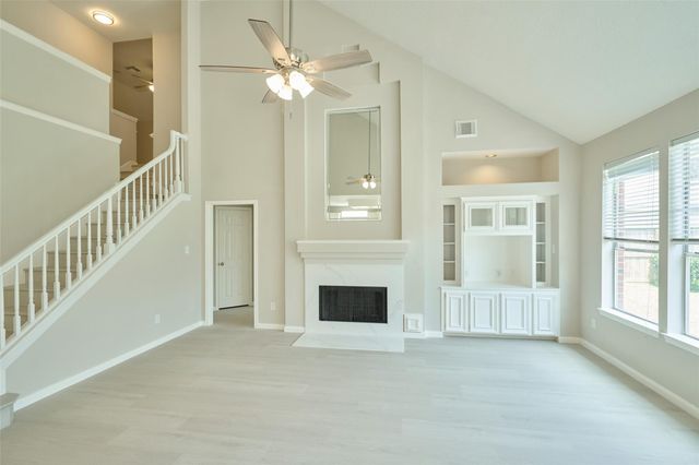 12415 Shadowknoll Drive, Houston, TX 77082
