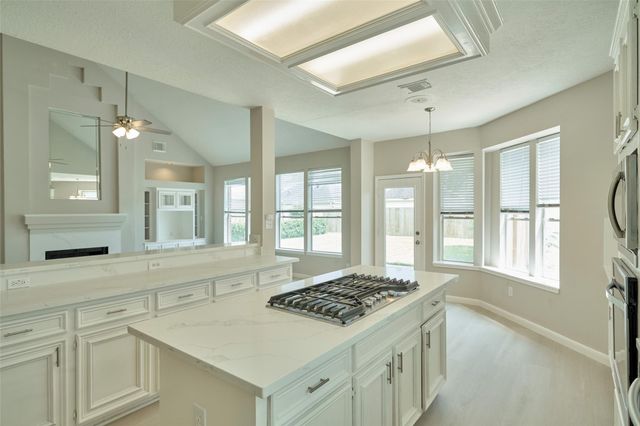 12415 Shadowknoll Drive, Houston, TX 77082