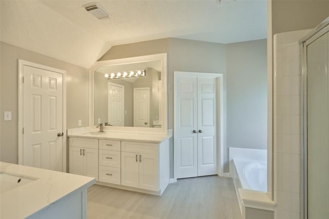12415 Shadowknoll Drive, Houston, TX 77082