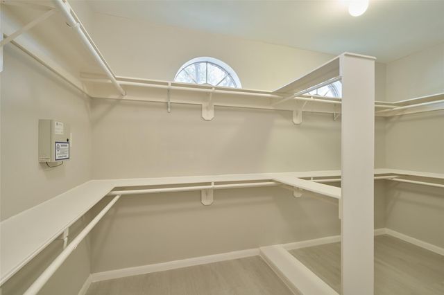 12415 Shadowknoll Drive, Houston, TX 77082