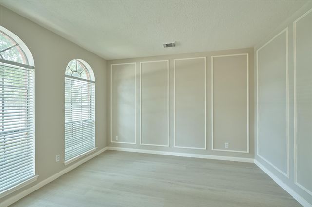 12415 Shadowknoll Drive, Houston, TX 77082