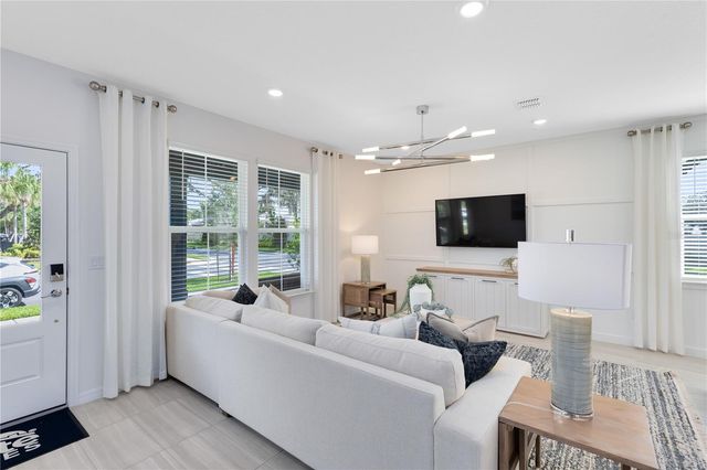 11430 NONA SOUND STREET, Orlando, FL 32832