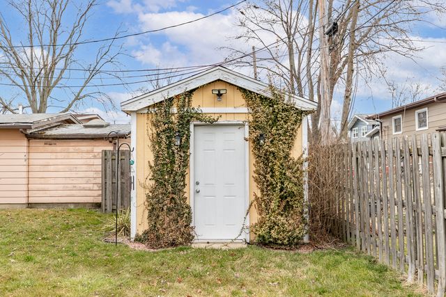 277 May Court, Chicago Heights, IL 60411