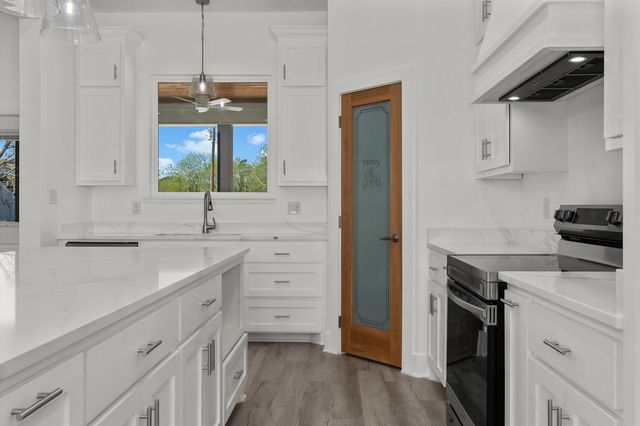 324 County Road 2204D, Tatum, TX 75691
