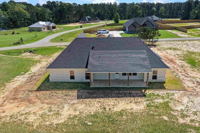 324 County Road 2204D, Tatum, TX 75691
