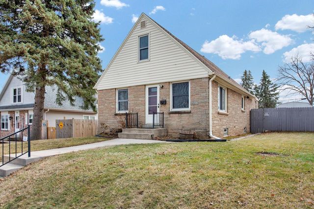 1729 Madison AVENUE, South Milwaukee, WI 53172