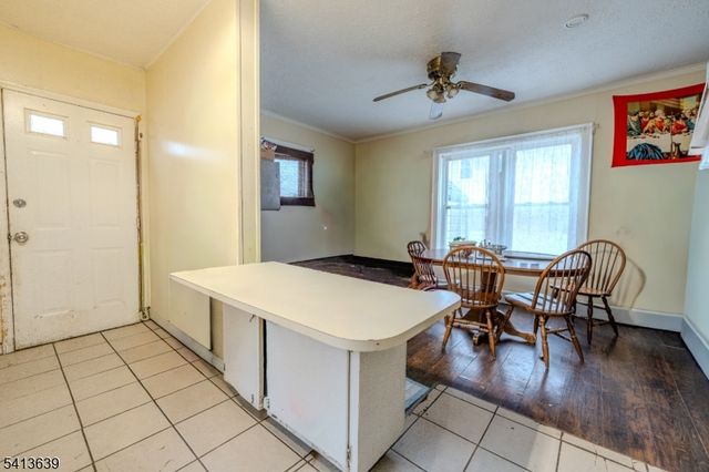 820 E 2Nd St, Plainfield City, NJ 07062