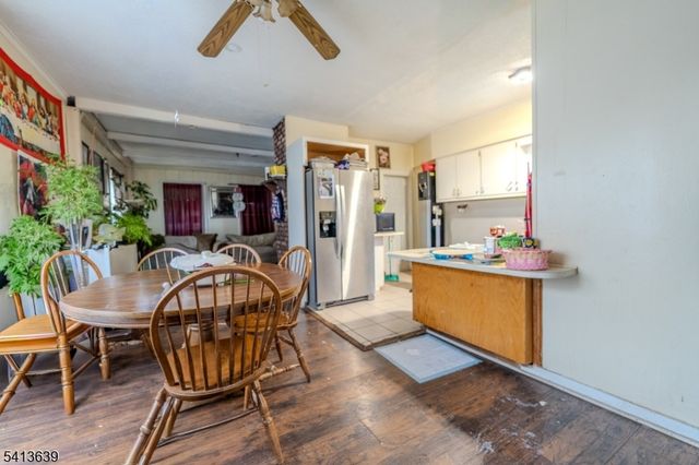 820 E 2Nd St, Plainfield City, NJ 07062