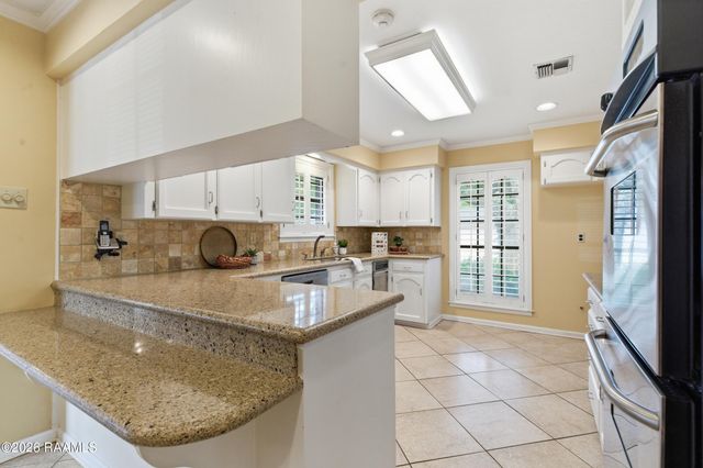542 Robert Lee Circle, Lafayette, LA 70506