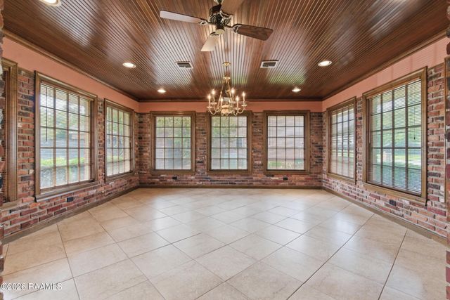 542 Robert Lee Circle, Lafayette, LA 70506
