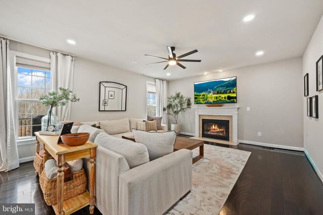 10351 SPRING IRIS DR, Bristow, VA 20136