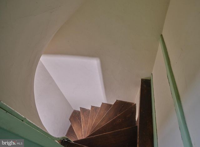 6832 PAXSON RD, New Hope, PA 18938