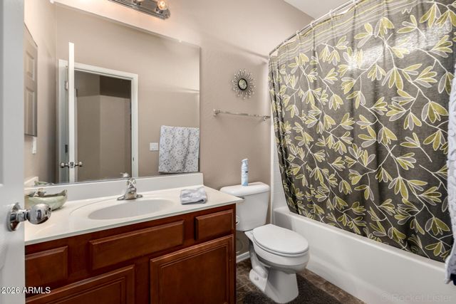 2756 S POWELL Road, Apache Junction, AZ 85119