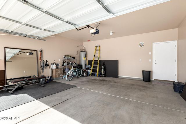 2756 S POWELL Road, Apache Junction, AZ 85119