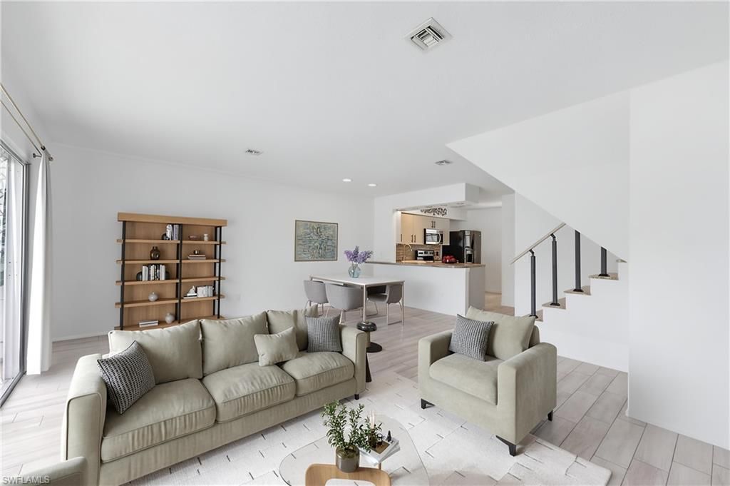 25500 Cockleshell DR 503, BONITA SPRINGS, FL 34135 — photo 3