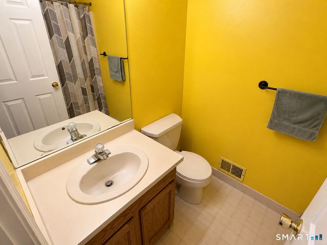 143 Spyglass Court 143, Torrington, CT 06790