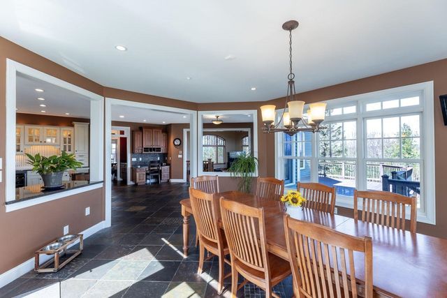 6 Crescent Drive, Bow, NH 03304