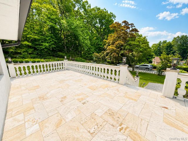 4 Hickory Drive, Mahopac, NY 10541